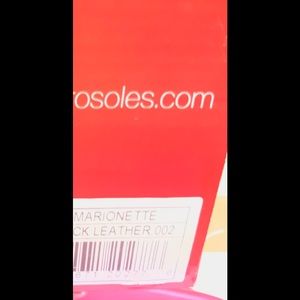 Black low heel dress shoe